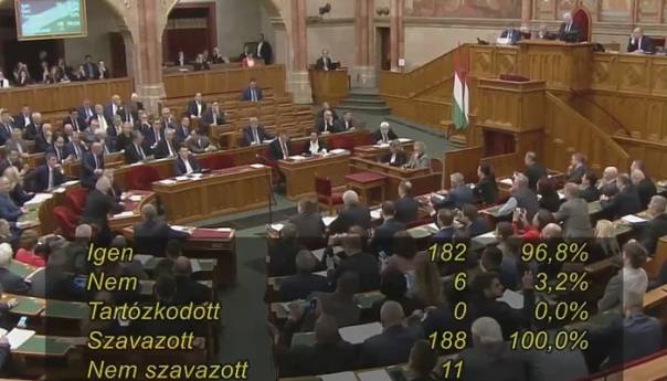 Parlament Mađarske odobrio ulazak Finske u NATO
