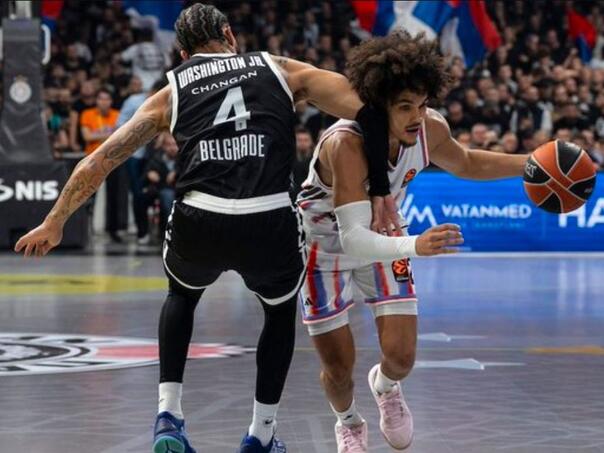 Partizan doživio najteži poraz sezone: Paris ubjedljiv u Beogradu