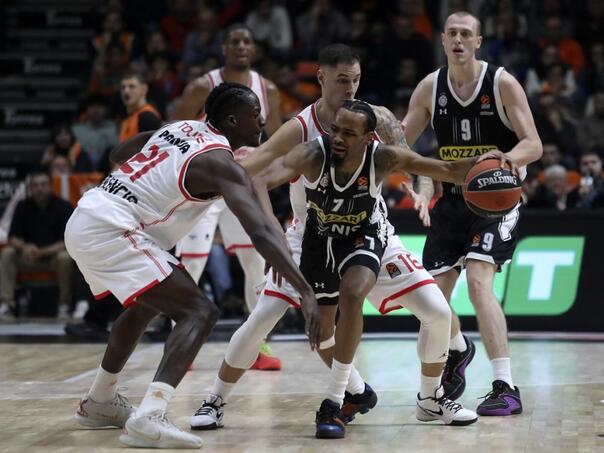 Partizan u Valenciji stigao do pete uzastopne pobjede u Euroligi