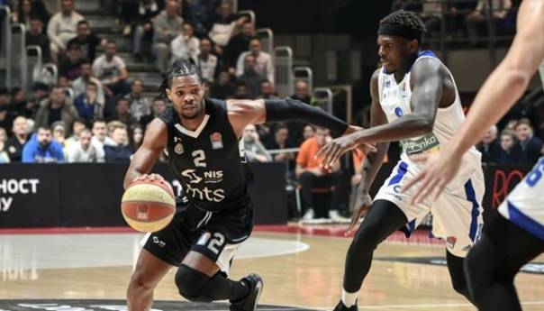 Partizan ubjedljiv protiv Zadra, Budućnost u finišu slomila otpor Cibone