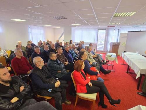 Pčelarstvo se opet nalazi pred novim napadom novog patogena