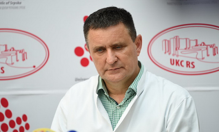 PDP i DNS reagovali nakon šestog samoubistva sa zgrade UKC RS