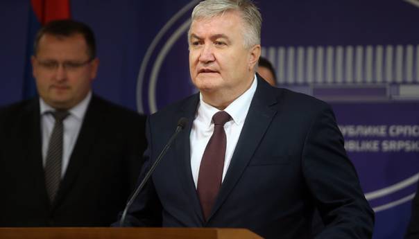 PDP poručio SNSD-u: Neka vas šef vodi u rat sam