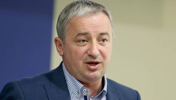 Borenović: Zakonita odluka CIK-a, smiješna reakcija Dodika