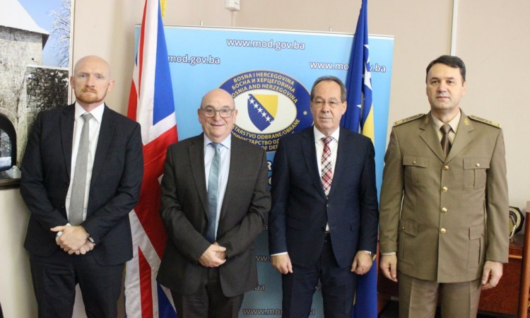 Peach: UK neće dozvoliti urušavanje OS BiH