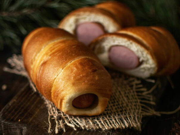 Pečene do savršenstva: Rolnice s hrenovkama za svaku priliku