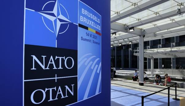 Peking optužuje NATO da pretjeruje s kineskom prijetnjom
