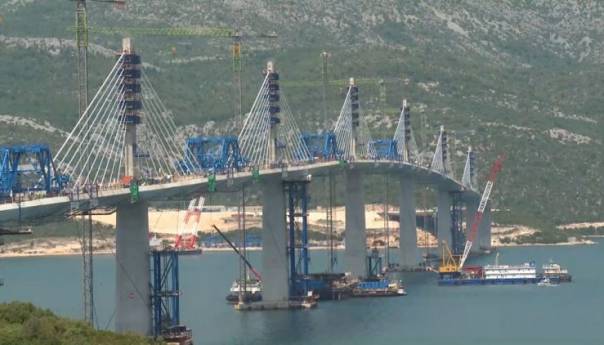 Pelješki most od srijede otvoren za promet