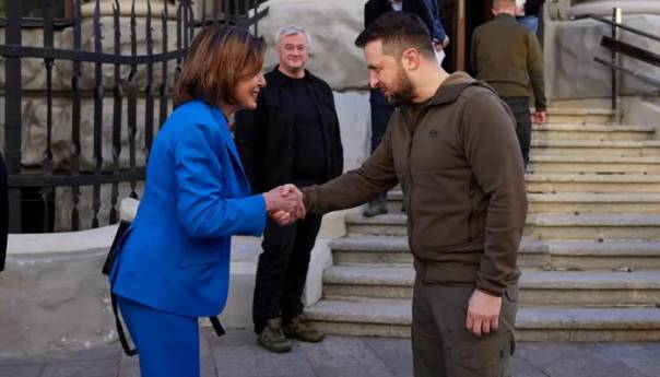 Pelosi kod Zelenskog: Vaša borba je borba za sve