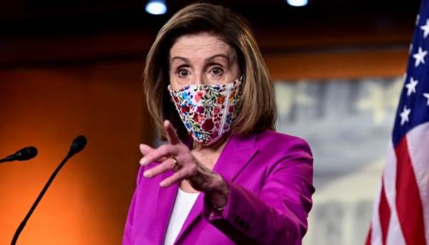Pelosi najavila uspostavu komisije za istragu napada na Kapitol