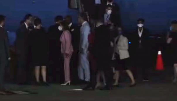 Pelosi sletjela na Tajvan, Kina: Digli smo borbene avione