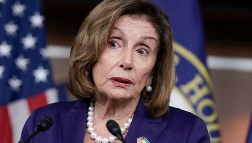 Pelosi stiže na Tajvan, Kinezi digli ratne avione uz granicu