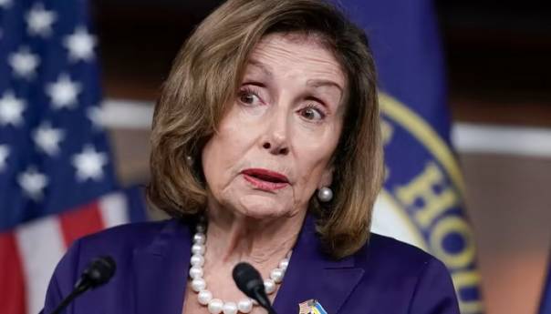 Pelosi stiže na Tajvan, Kinezi digli ratne avione uz granicu