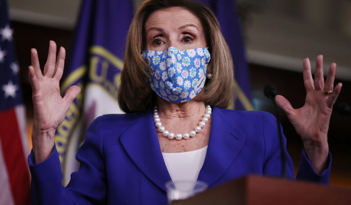 Pelosi: Zastave na pola koplja zbog ubijenog policajca