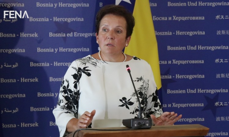 Pendeš: Adekvatno odgovoriti na migrantsku krizu