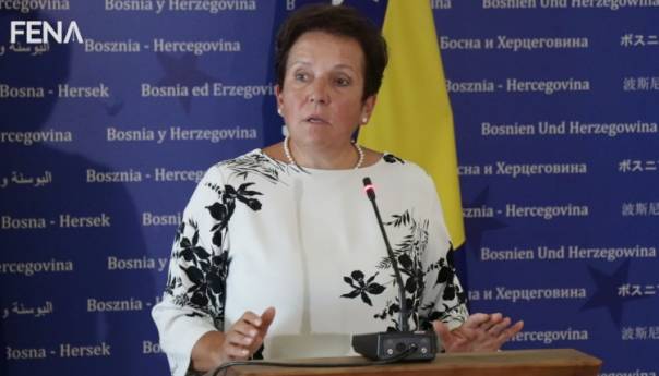 Pendeš: Adekvatno odgovoriti na migrantsku krizu