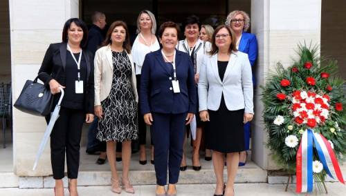 Pendeš: Želimo veću zastupljenost žena na svim razinama vlasti