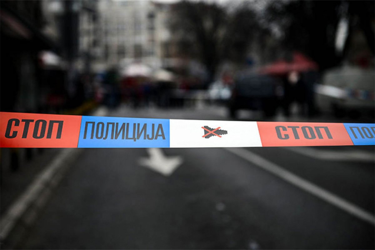 Pendrekom pretukao djevojku i njenu majku, pa se raznio bombom