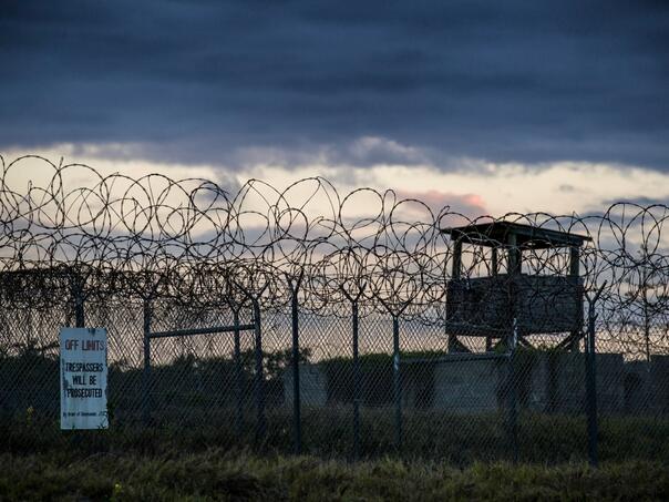 Pentagon planira slanje migranata u Guantanamo već ovog vikenda