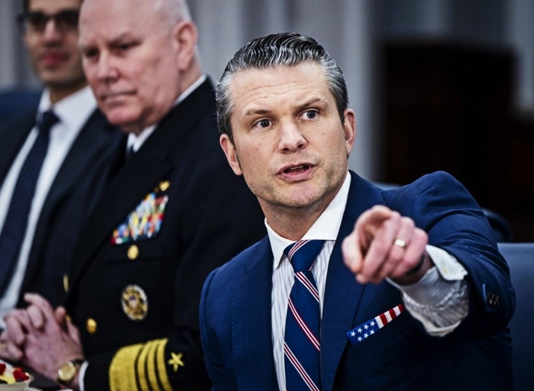 Pentagon uveo obaveznu pratnju za novinare