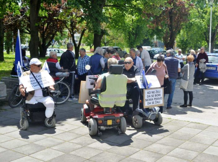 Dobra vijest za penzionere u TK: Novčana pomoć uz iduću penziju