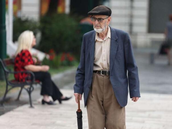 Penzioneri u Brčko Distriktu dobijaju jednokratnu novčanu pomoć