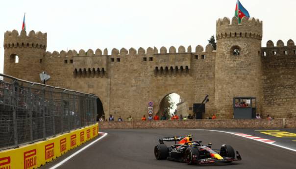 Perez kralj Bakua, dvije pobjede za manje od 24 sata