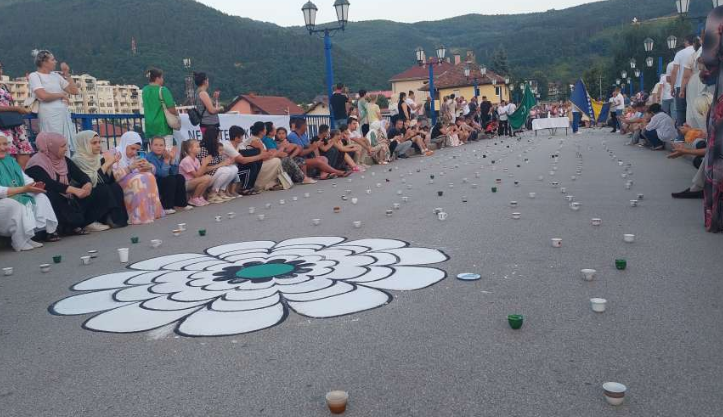 Performans 'Nema te na kahvi' u Goraždu i Ustikolini