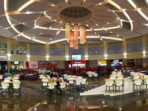 Peru: Nekoliko poginulih u padu plafona tržnog centra