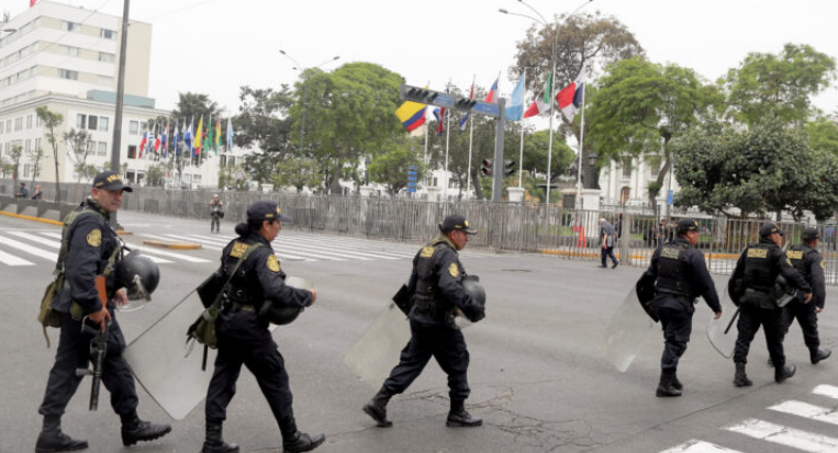 Peruanski parlament izglasao smjenu predsjednika Pedra Castilla