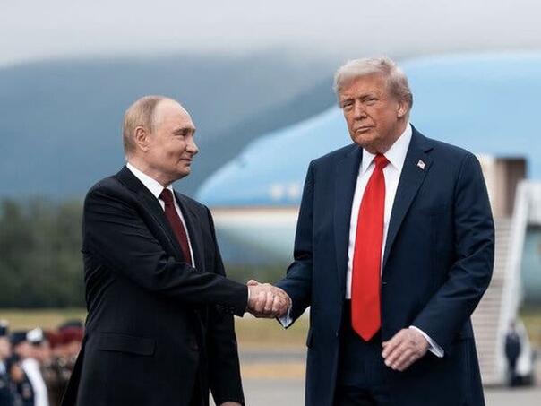 Peskov: Putin je spreman, čeka Trumpa