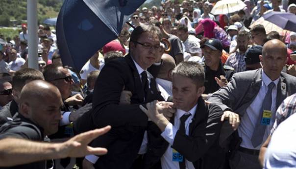 Pet godina vještačenja: Tajna iz Srebrenice u mobitelu BIA-e