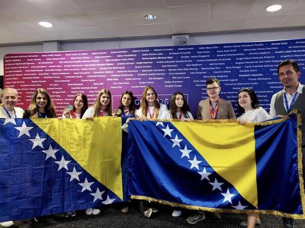 Pet medalja za bh. učenike na međunarodnoj olimpijadi nauke i inovacija u Londonu