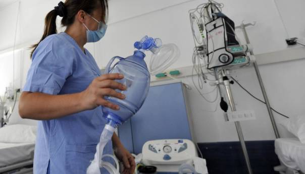 Pet od šest dobavljača u BiH neovlašteno snabdijeva kiseonikom