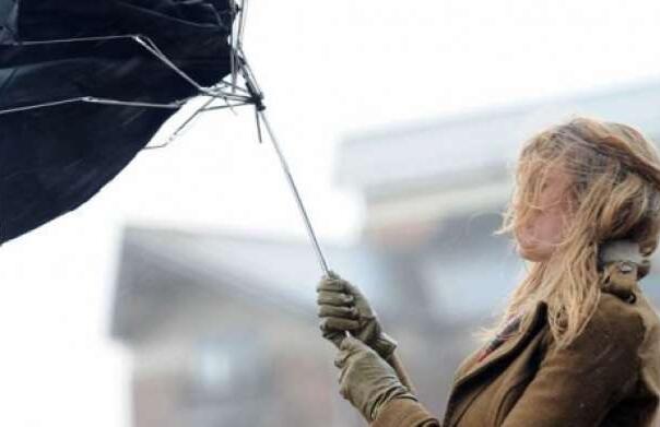 Pet osoba poginulo u južnoj Poljskoj u udaru jakih vjetrova