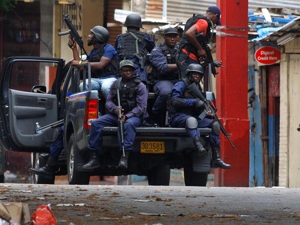 Pet osoba poginulo u pucnjavi na fudbalskoj utakmici na Jamajci