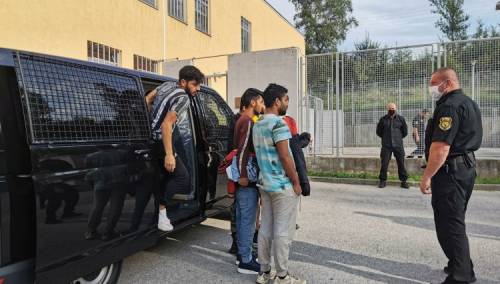 Pet Pakistanaca i Tunižanin protjerani iz BiH