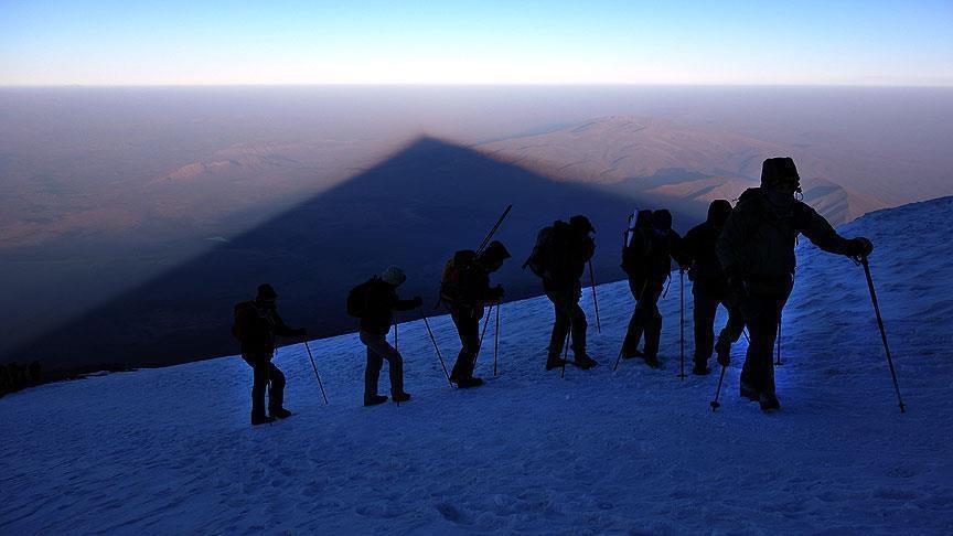 Pet planinara poginulo na planini Elbrus u Rusiji