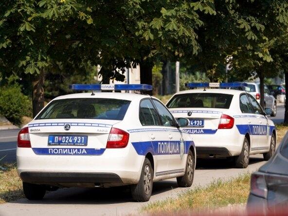 Pet policajaca u Srbiji uhapšeno zbog primanja mita