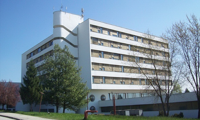 Pet prijedorskih medicinara zaraženih koronavirusom od ranije u izolaciji