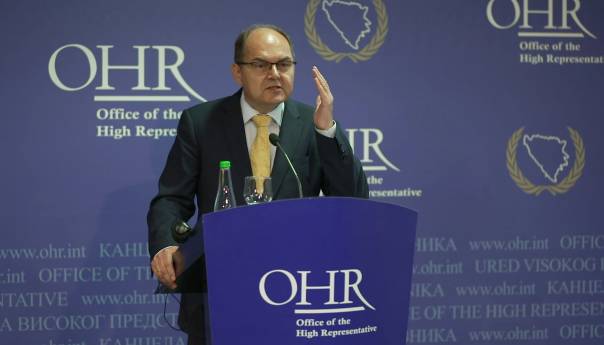 Pet stvari koje trebate znati o nametnutim izmjenama Izbornog zakona