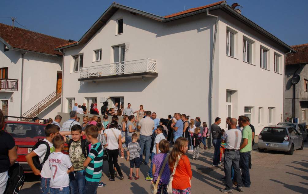 Pet učenika zbog materijalne situacije prekinulo školovanje