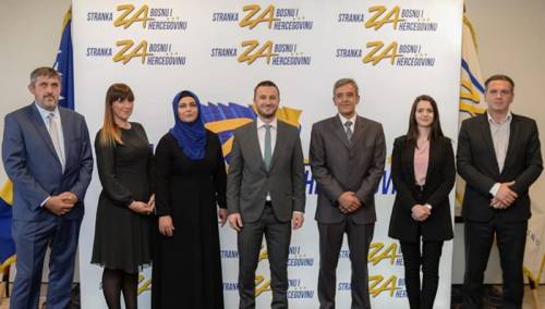 Pet vijećnika u Novom Gradu zvanično pristupilo Stranci za BiH