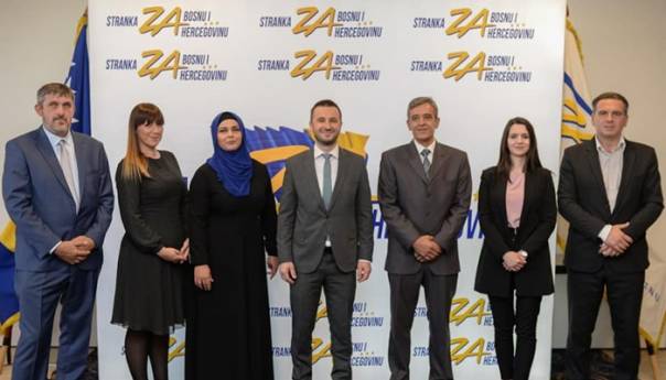 Pet vijećnika u Novom Gradu zvanično pristupilo Stranci za BiH