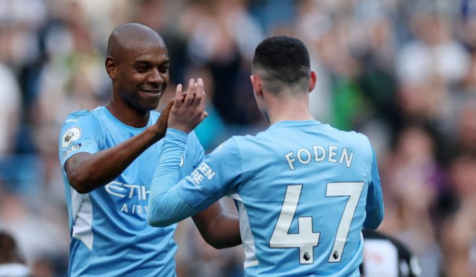 Petarda u mreži Newcastlea, City ima plus tri nad Liverpoolom