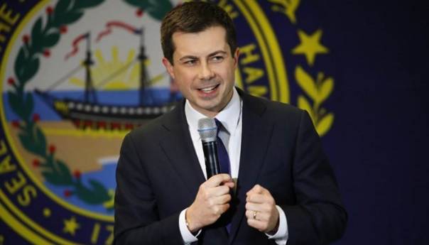 Pete Buttigieg odustao od utrke za Bijelu kuću
