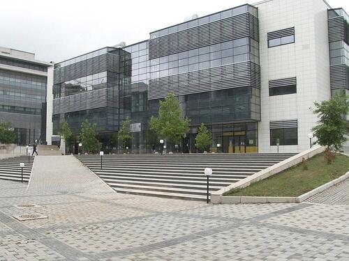 Petero osuđenih na 52 godine zatvora za silovanje 11-godišnje djevojčice u Prištini