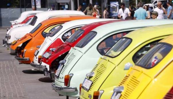 Fićo fest' u Sarajevu okupio entuzijaste iz cijele ex Jugoslavije