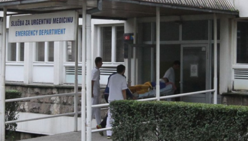 Petogodišnjak teško povrijeđen na električnom trotinetu