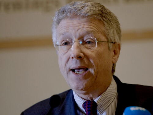 Petritsch: Uz pomoć Dodika osnovani Sud i Tužilaštvo BiH